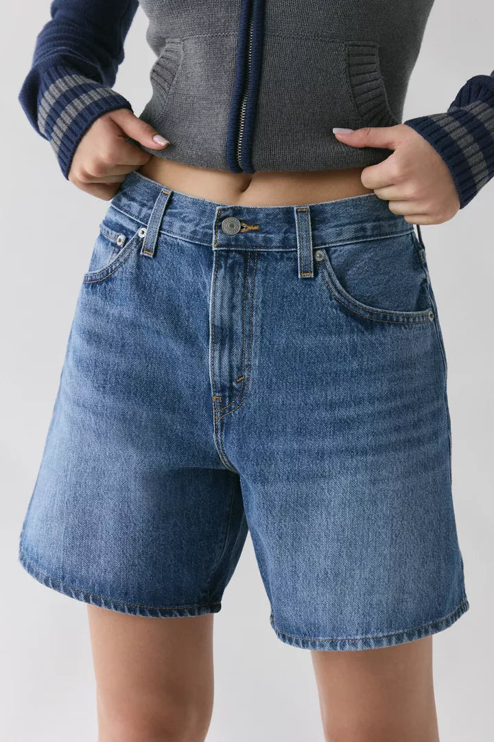 Bermuda Jeans Levi’s High-Rise Baggy Feminina