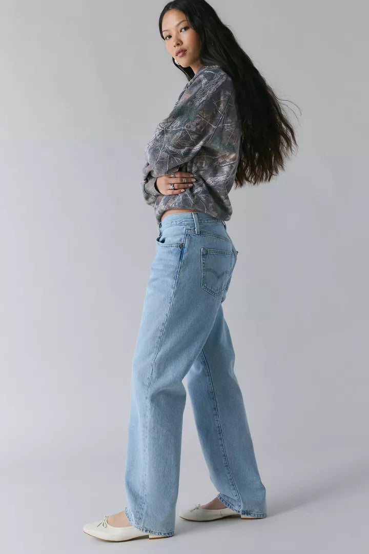 Calça Jeans Levi’s 501 90s Feminina Reta Cintura Média